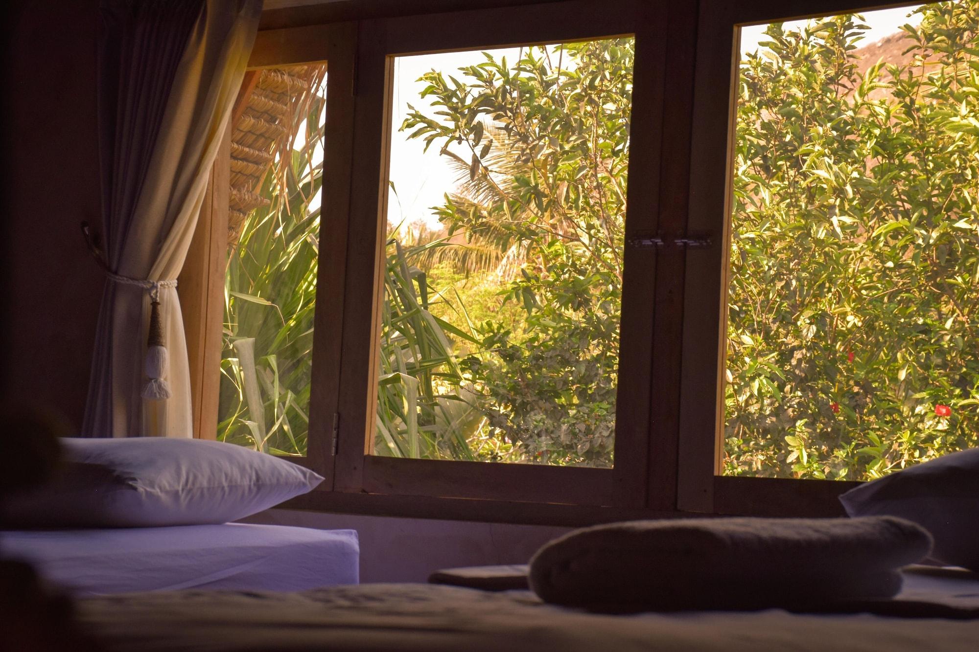 Owa Lodge Areguling Kuta  Exterior foto