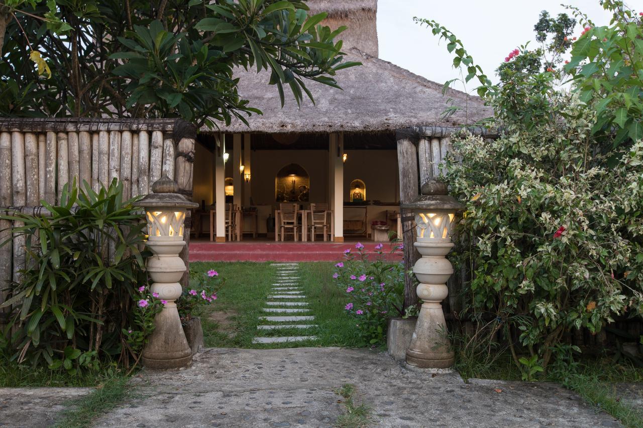 Owa Lodge Areguling Kuta  Exterior foto