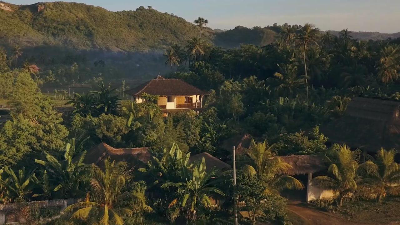 Owa Lodge Areguling Kuta  Exterior foto